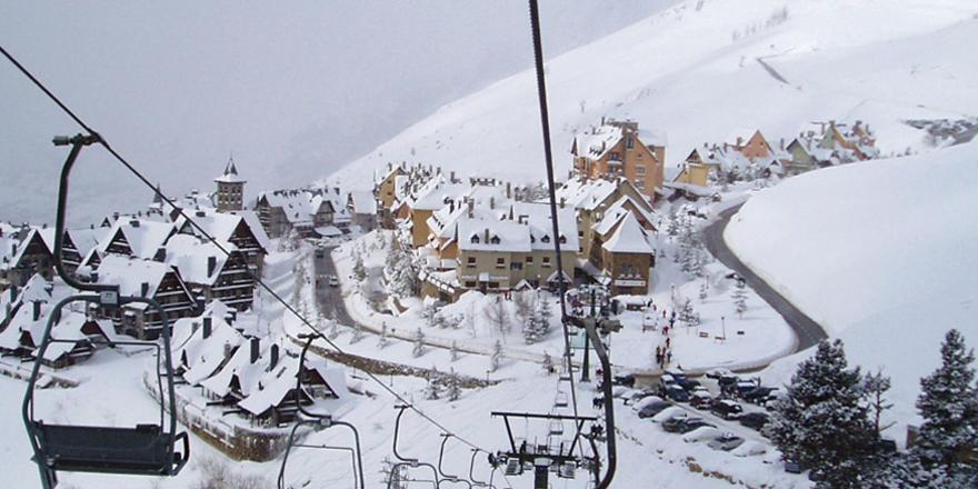 Hotel Chalet Bassibe Baqueira Beret Εξωτερικό φωτογραφία