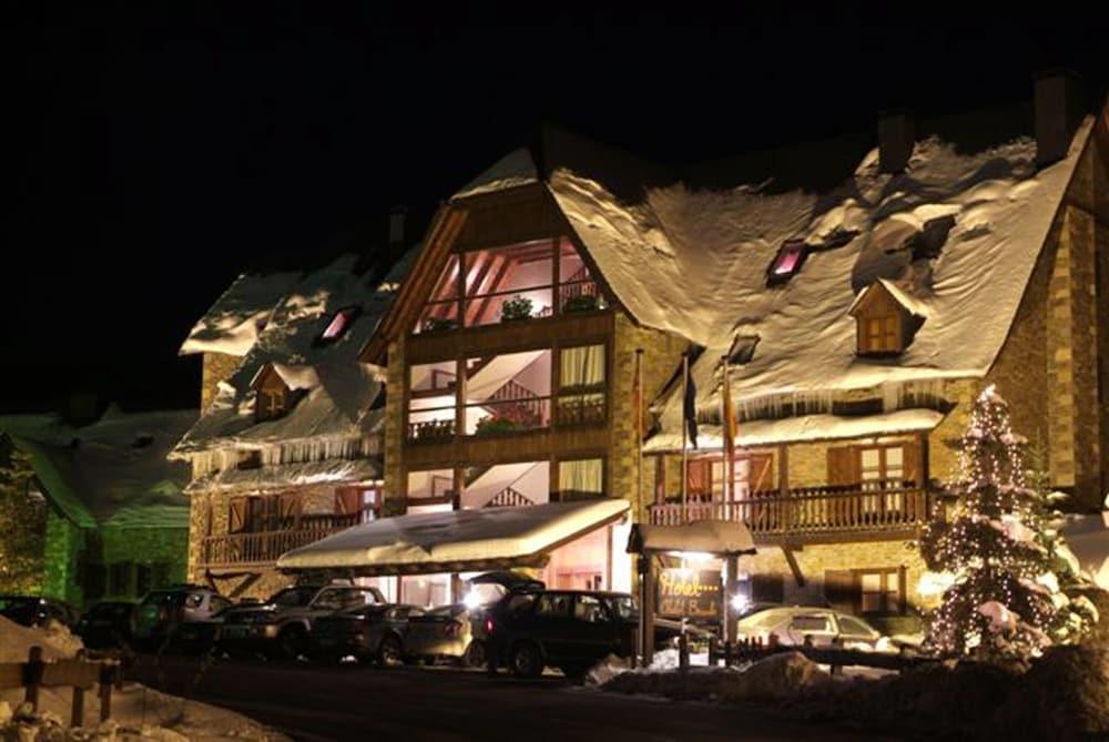 Hotel Chalet Bassibe Baqueira Beret Εξωτερικό φωτογραφία