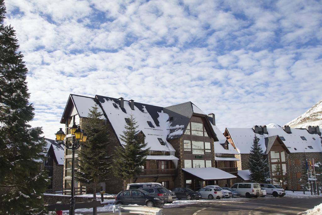 Hotel Chalet Bassibe Baqueira Beret Εξωτερικό φωτογραφία
