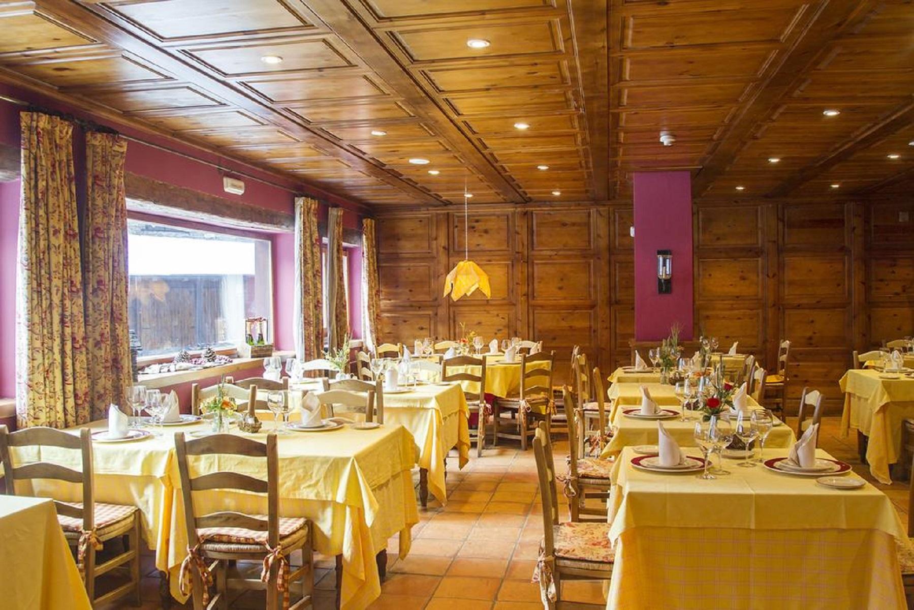 Hotel Chalet Bassibe Baqueira Beret Εξωτερικό φωτογραφία