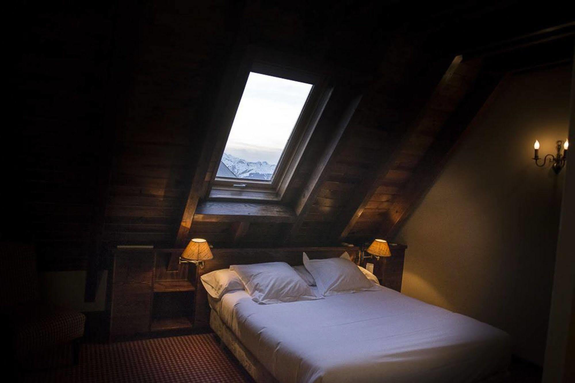 Hotel Chalet Bassibe Baqueira Beret Εξωτερικό φωτογραφία